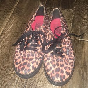 Leopard Vans